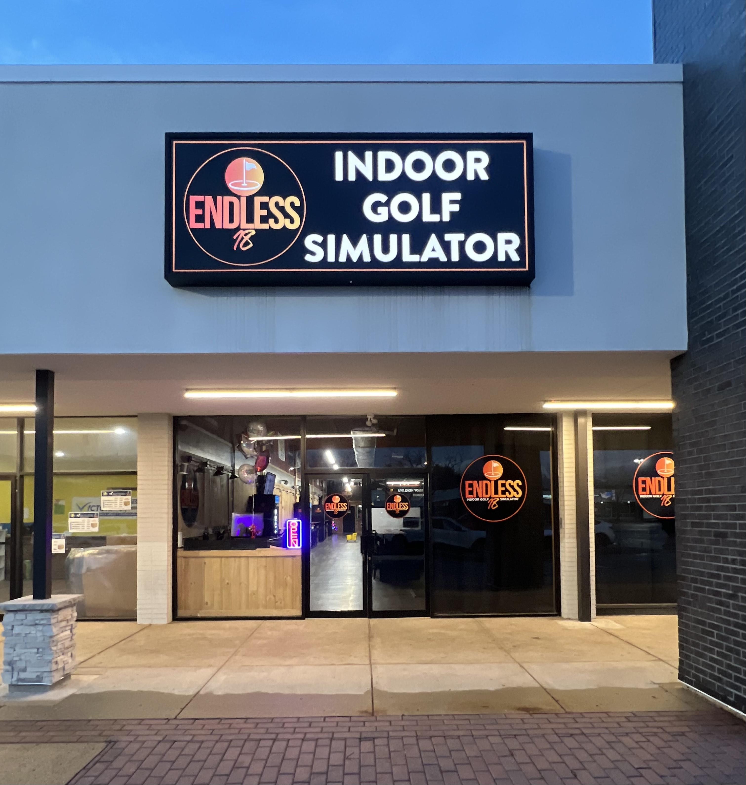 Private golf simulator bay at Endless 18 Indoor Golf Simulator